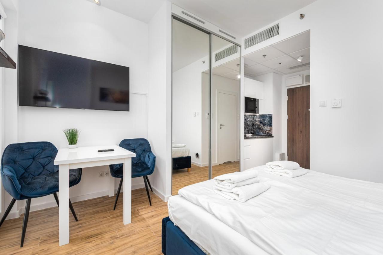 Kasprzaka 29 B-C By Homeprime Warsaw Ngoại thất bức ảnh