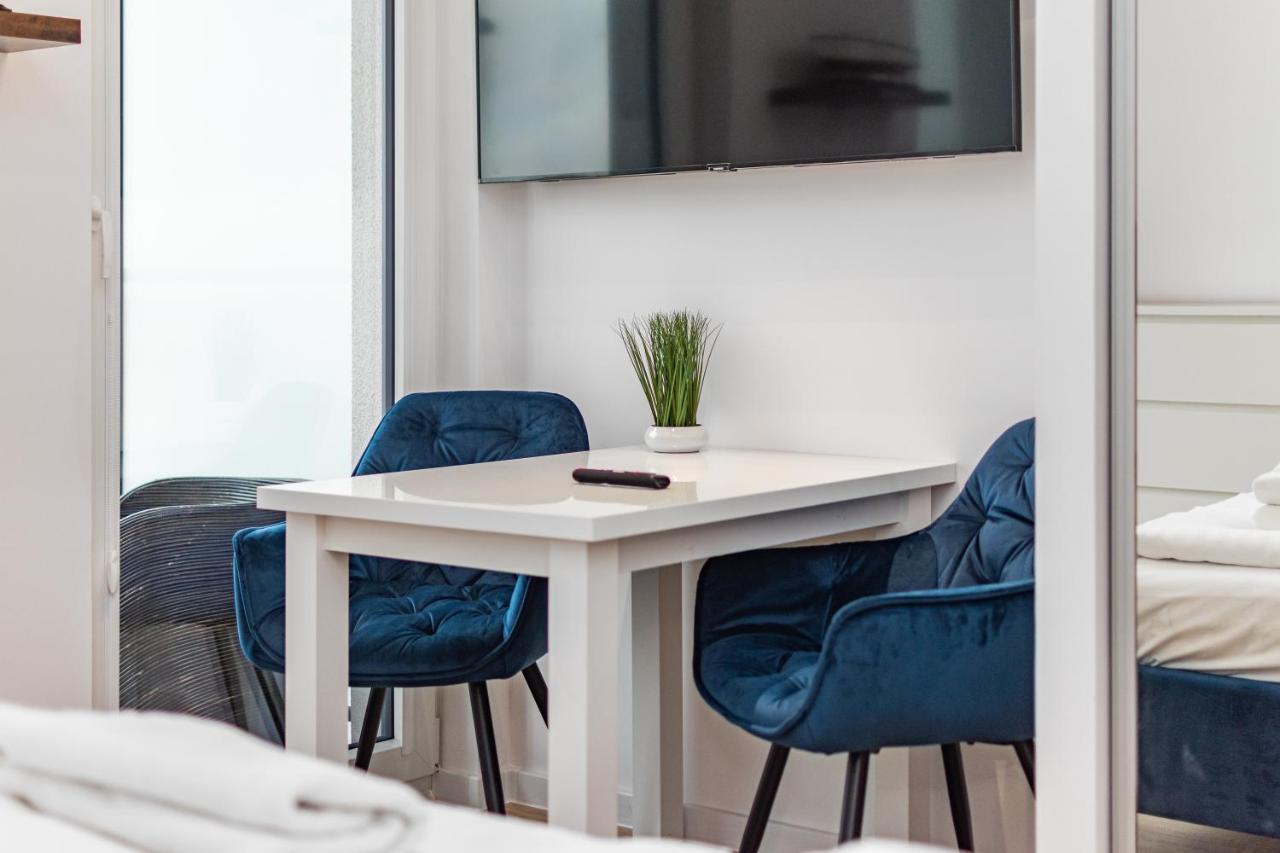 Kasprzaka 29 B-C By Homeprime Warsaw Ngoại thất bức ảnh